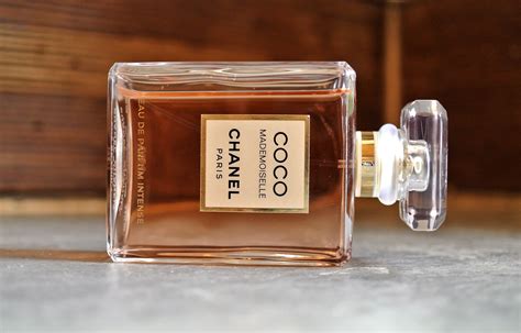 coco chanel perfume reviews|coco chanel smells like.